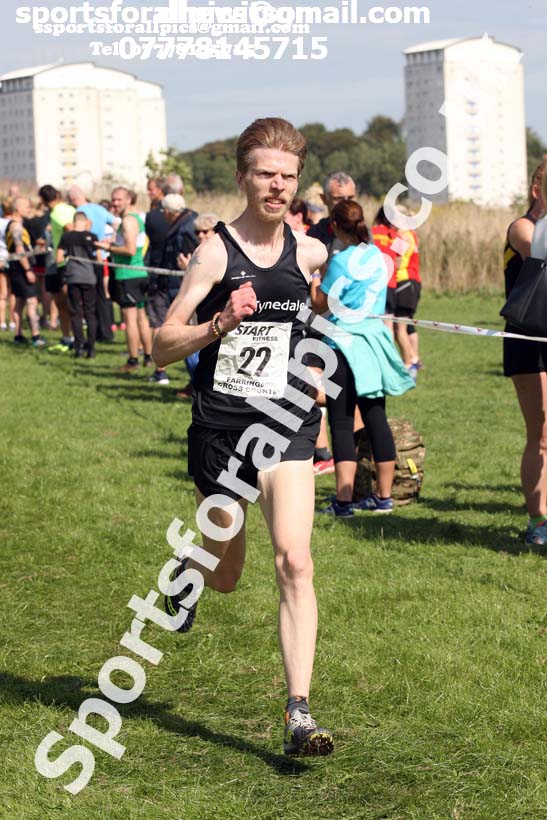 Senior mens and veteran relays, Sunderland Harriers Cross Country Relays, Farringdon, Sunderland . Photo: David T. Hewitson/Sports for All Pics